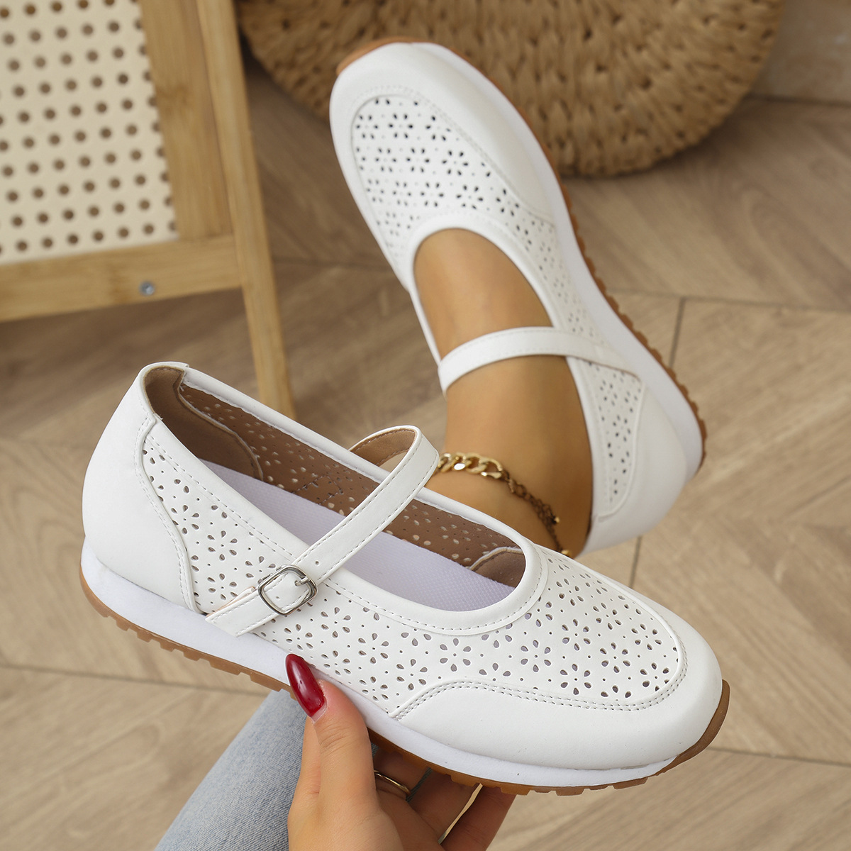 여성용 천공 운동화 여름 통기성 캐주얼 신발 라운드 발 - Women Shoes Us To Eu 리뷰 및 가격