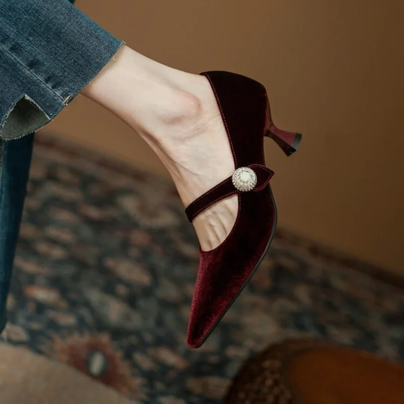와인 레드 포인티드 토 메리 제인 슈즈 여성용 빈티지  - Women Shoes Heels 리뷰 및 가격