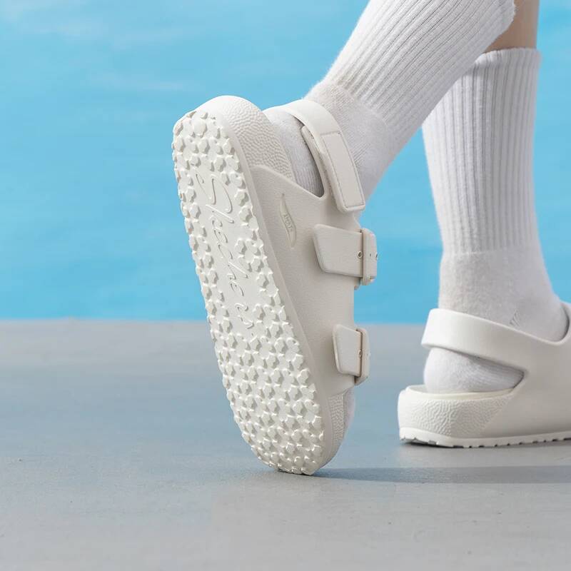 Skechers Foamies 여성용 2-in-1 클로 - Women Shoes Skechers 리뷰 및 가격